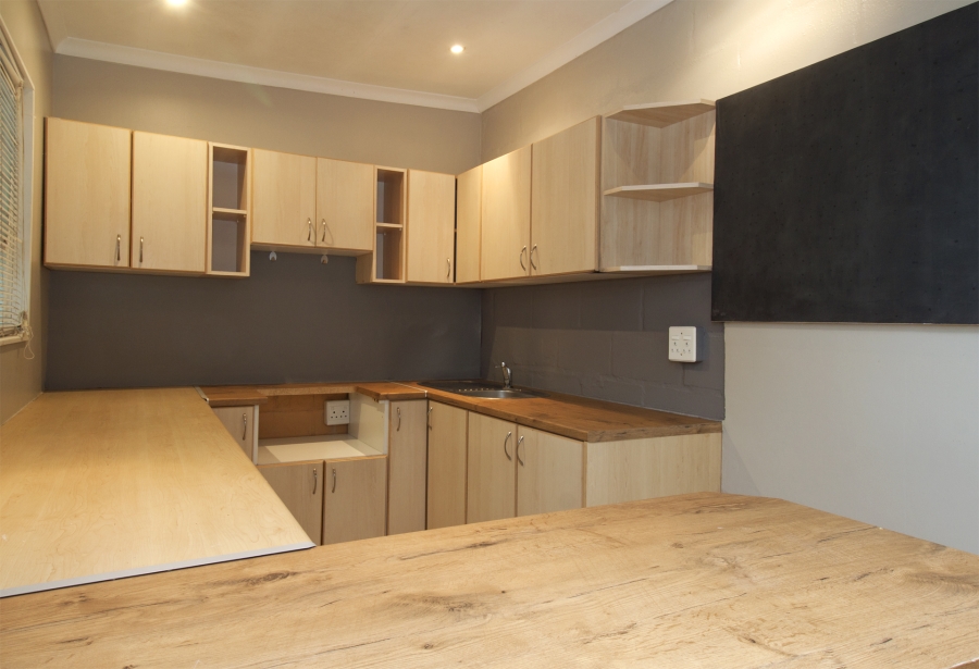 2 Bedroom Property for Sale in Kommetjie Western Cape